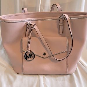 Light Pink Michael Kors purse